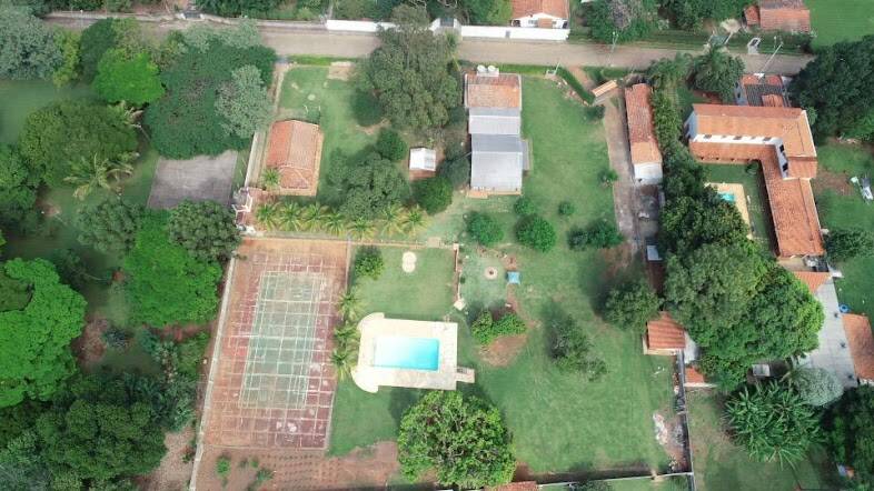 Chácara, 6 quartos, 6400 m² - Foto 1