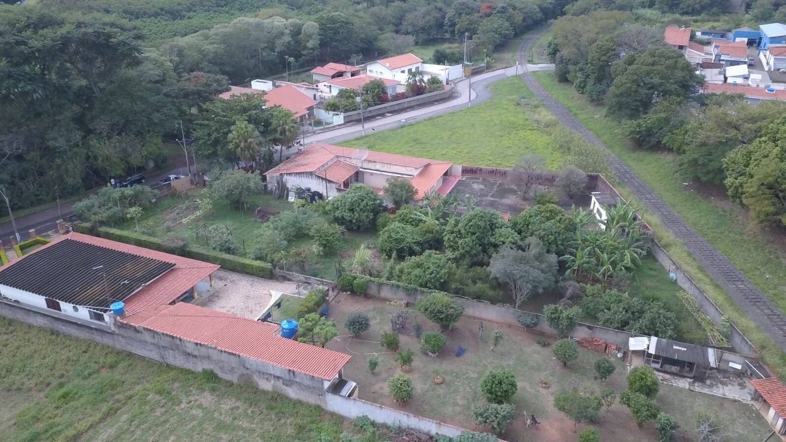 Terreno, 1500 m² - Foto 2