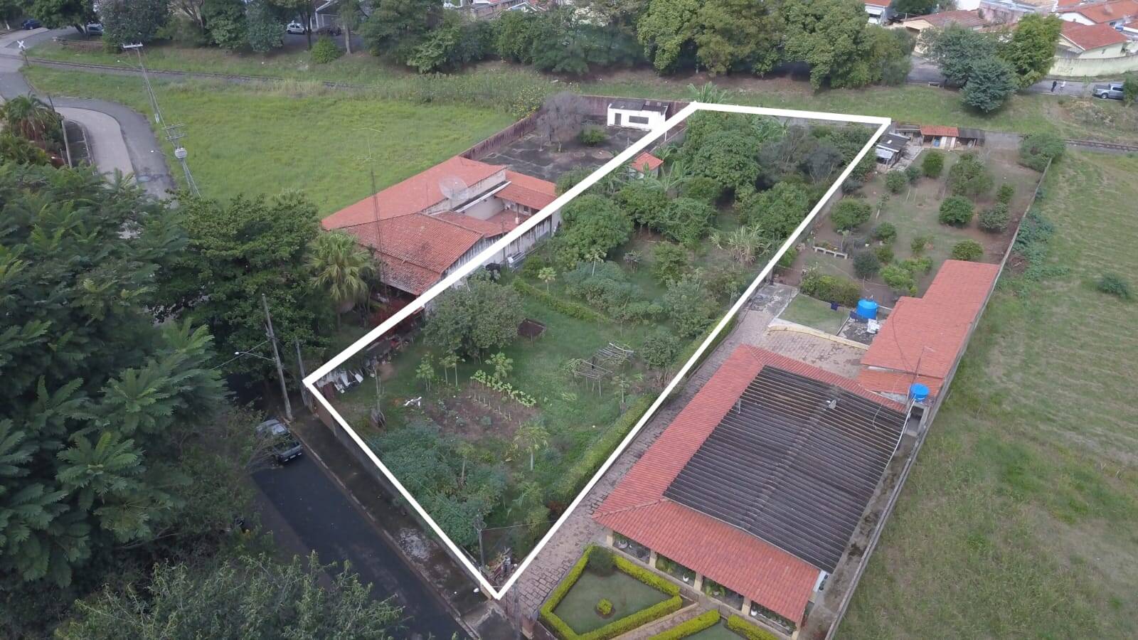Terreno, 1500 m² - Foto 1