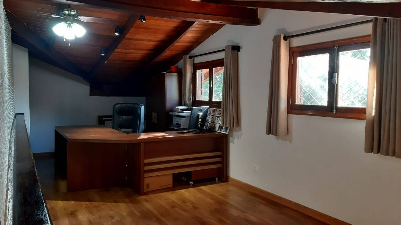 Chácara, 5 quartos, 300 m² - Foto 9