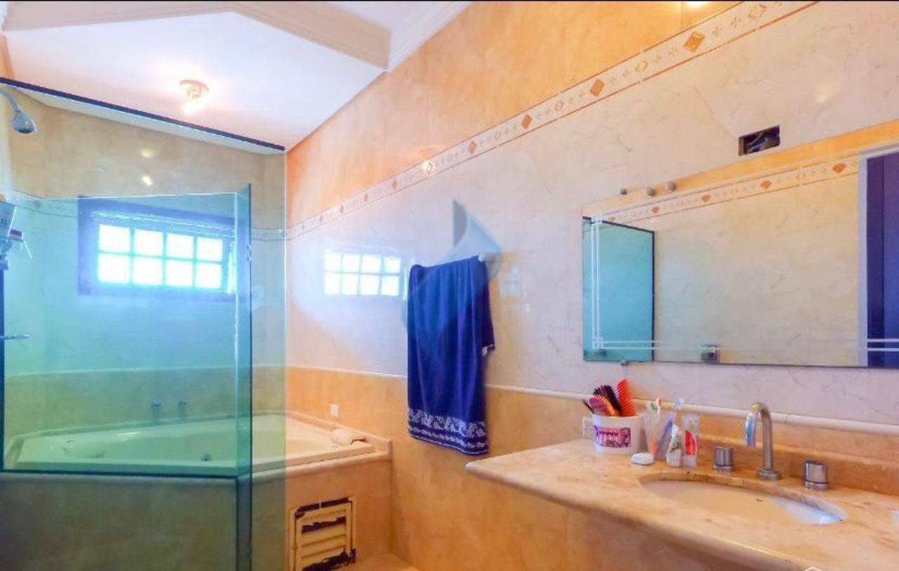 Sobrado, 3 quartos, 247 m² - Foto 9