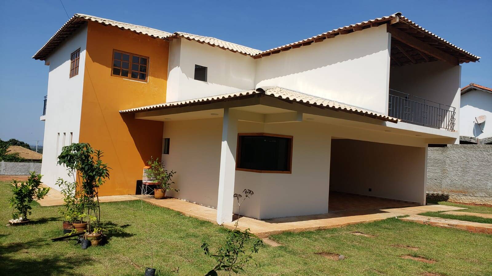 Chácara, 2 quartos, 1200 m² - Foto 1