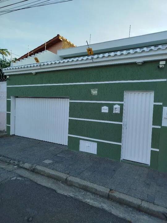Casa, 2 quartos, 210 m² - Foto 1