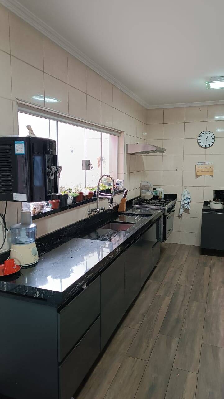 Casa, 4 quartos, 285 m² - Foto 19