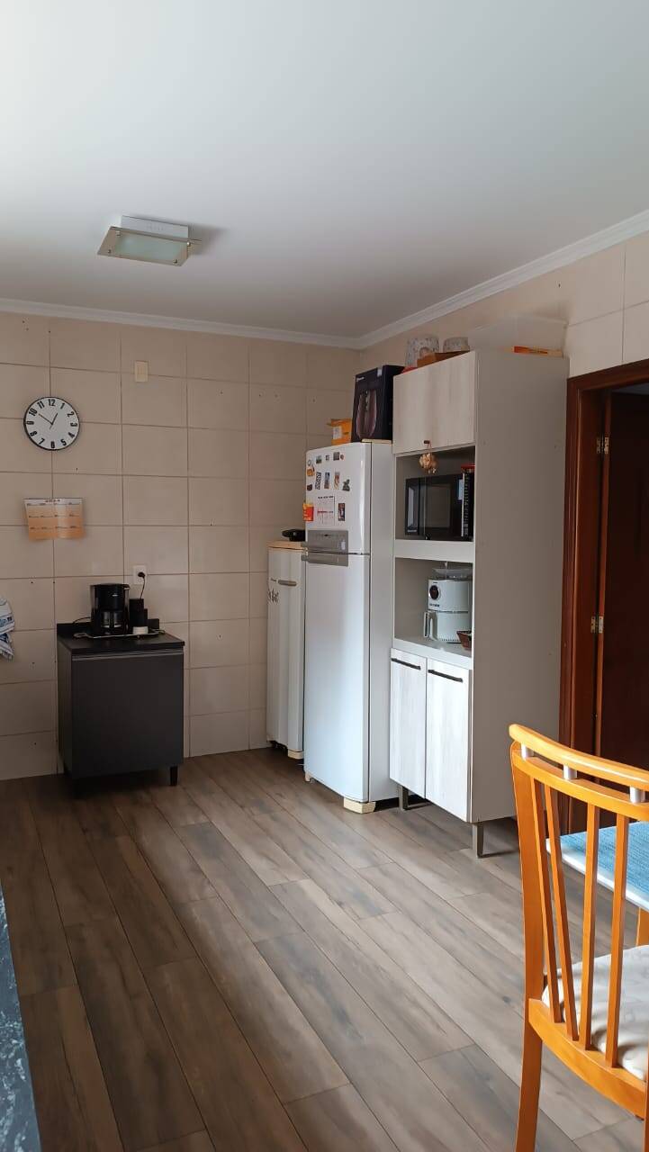 Casa, 4 quartos, 285 m² - Foto 28