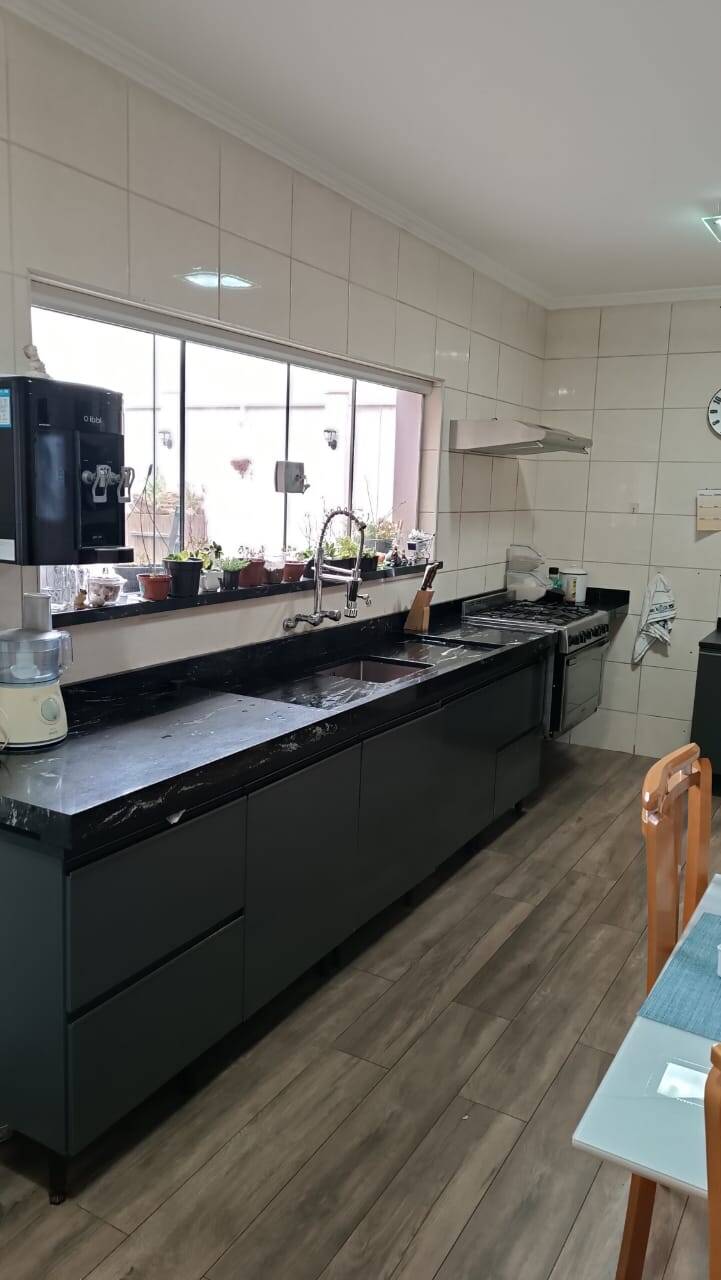 Casa, 4 quartos, 285 m² - Foto 29