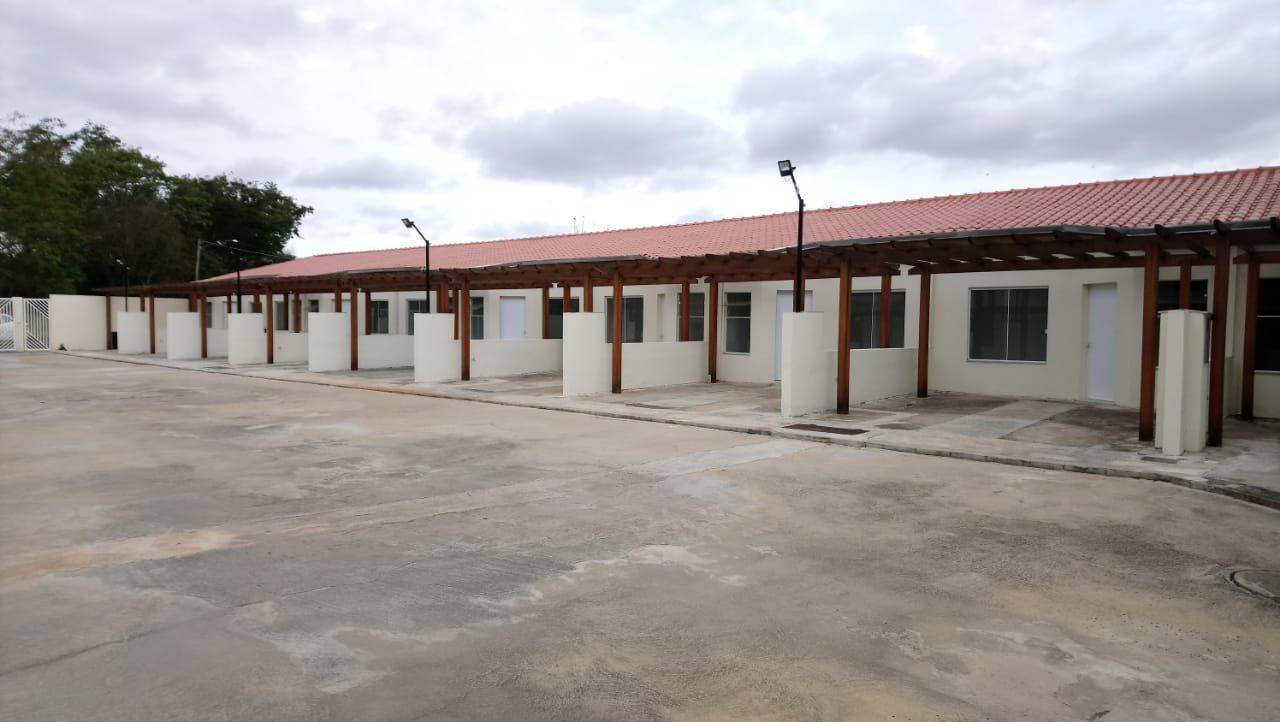 Casa de Condomínio, 2 quartos - Foto 1