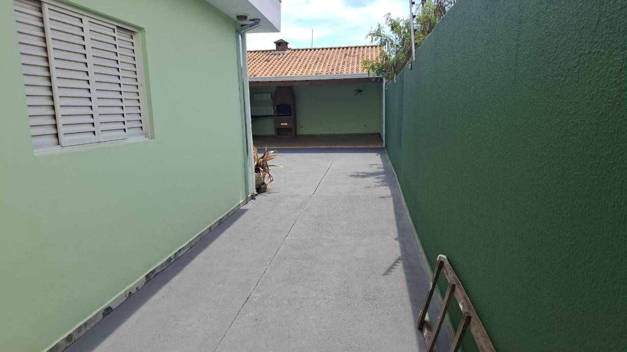 Casa, 3 quartos, 180 m² - Foto 3