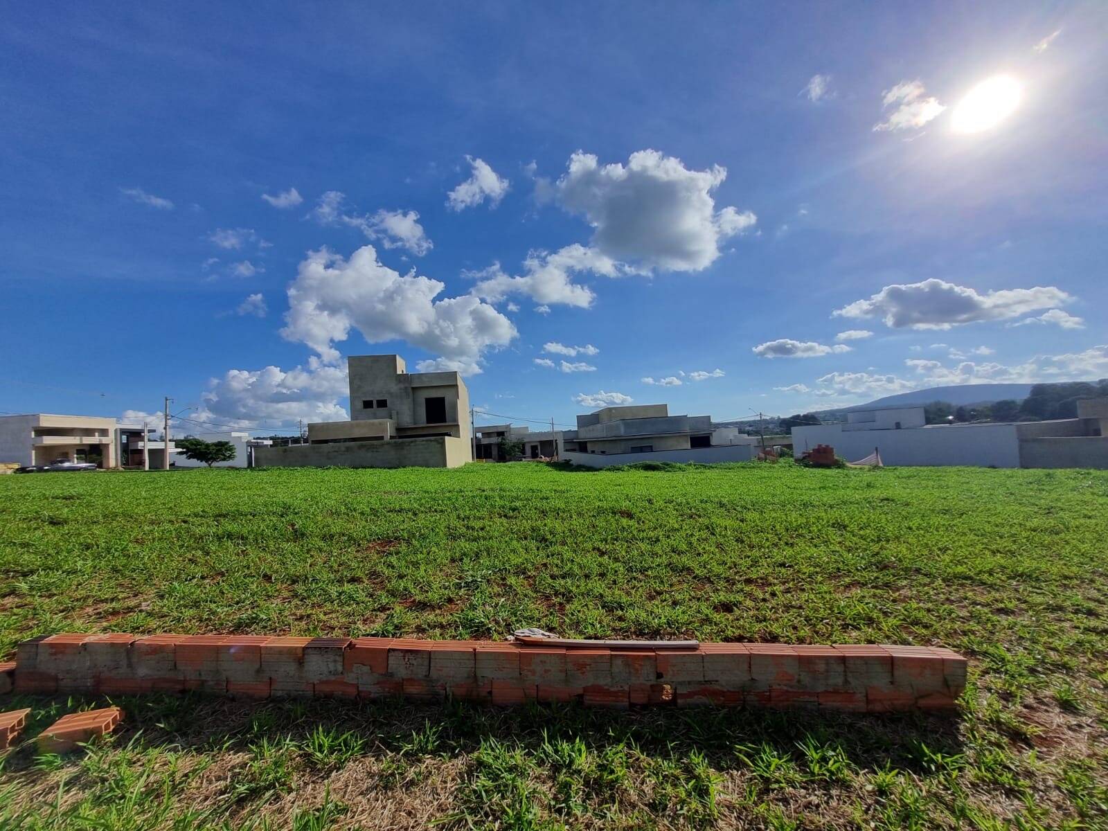 Terreno, 200 m² - Foto 1