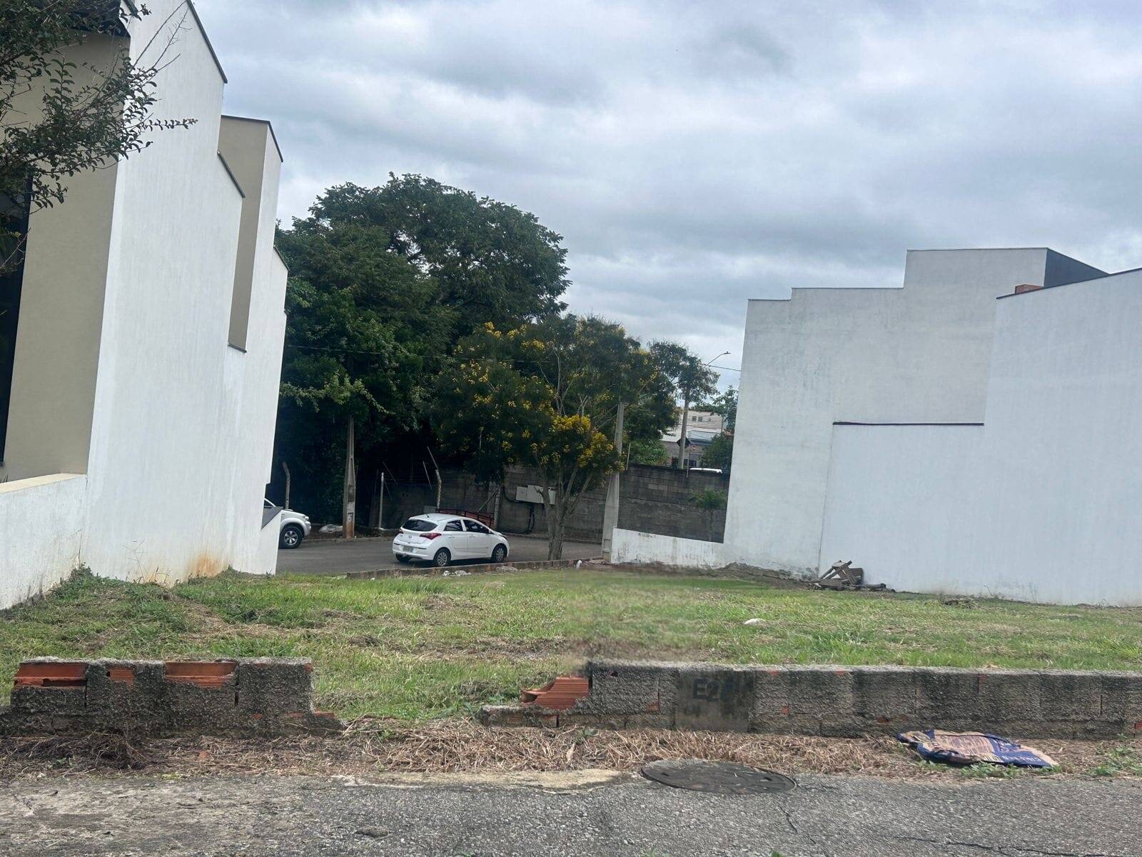 Terreno, 216 m² - Foto 1