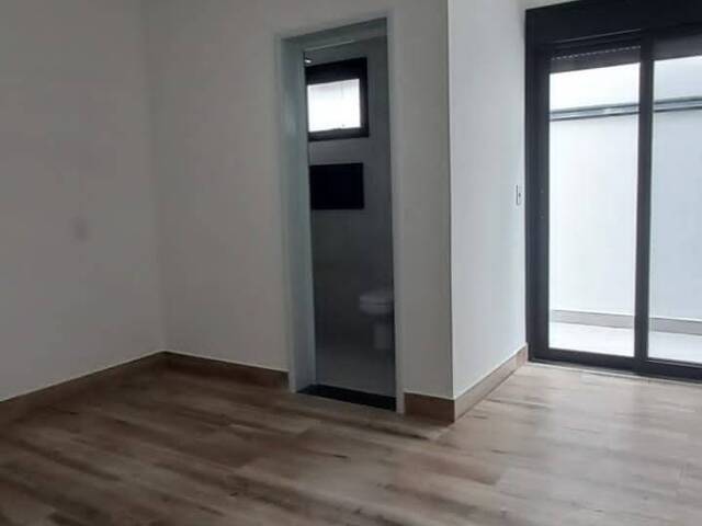 #824 - Casa para Venda em Votorantim - SP