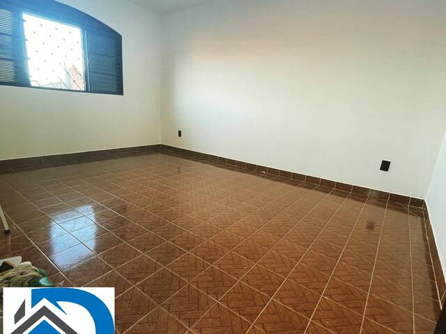 Casa para Venda em Sorocaba - 3