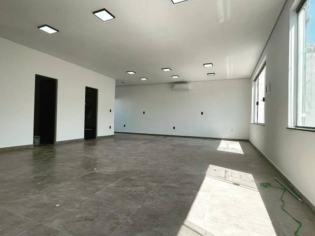 #1329 - Salão Comercial para Locação em Votorantim - SP - 2
