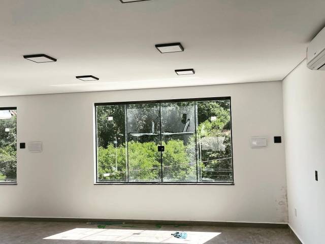 Salão Comercial para Locação em Votorantim - 4