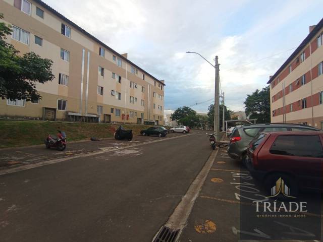 #1368 - Apartamento para Venda em Araçoiaba da Serra - SP - 1