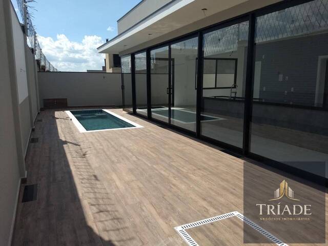 Casa em condomínio para Venda em Votorantim - 2