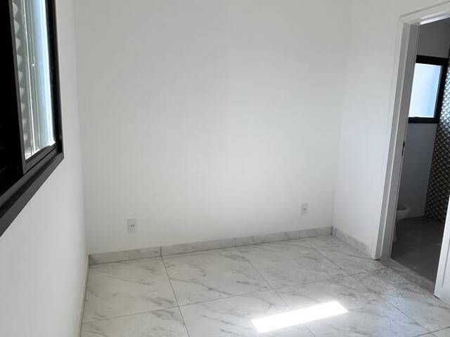 Apartamento para Venda em Sorocaba - 2